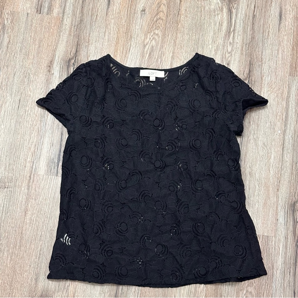 Loft Sheer Floral Embroidered Short Sleeve Blouse Black Size Medium